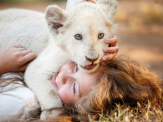 Mia e il Leone Bianco